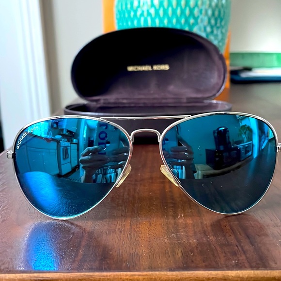 MK aviators